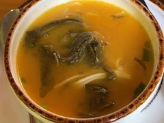 -东家小院金汤酸菜鱼(南阳路店)