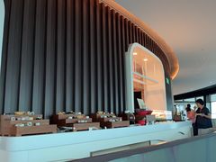 -亚洲国际大酒店·云顶阁旋转自助餐厅