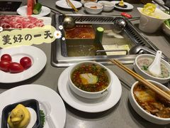 -海底捞火锅(杭州萧山宝龙广场店)