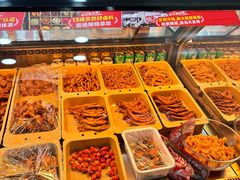 -绝味鸭脖(曼哈顿广场店)