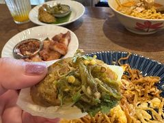 -Ongtong Khaosoi Ari Branch
