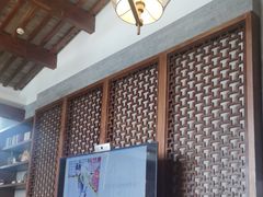 -宝燕壹号景观餐厅(龙盛国际商业广场店)