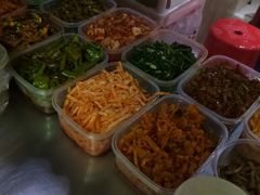 店里非常干净，-兴隆水煎包(学院路分店)