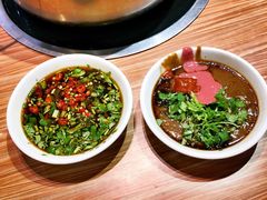 -潮汕牛肉火锅