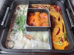 -洞子口重庆鲜货火锅(楚翘城旗舰店)