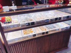 面包甜点陈列柜-稻香村(文殊院旗舰店)