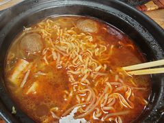 -天瑞福云南过桥米线(十里河店)