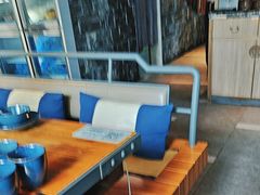 -湊湊火锅·茶憩(南京东路悦荟店)