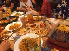 -必胜客(欢乐颂店)
