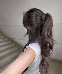 -慕名造型