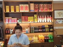 -乡土黄·鲜牛肉火锅·小龙虾(兴业街店)