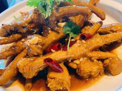 -95号酱骨·一块豆腐(展春园西路店)