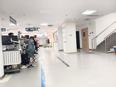 -大连何氏眼科医院