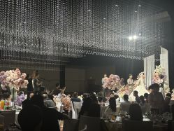 -成都新希望高新皇冠假日酒店-宴会厅·会议活动·户外场地