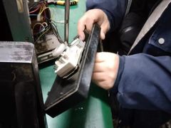 -中央商场维修(东明路店)