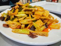 -瑞杰烧烤店·24小时营业(山东路店)