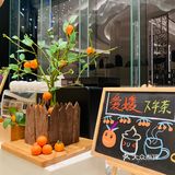 之前在网上看到一张图片后，就非常想去万豪感受一下下午茶