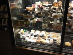 面包甜点陈列柜-星巴克(北京天坛东路店)