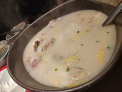 鸭架炖白菜豆腐汤-青年公社烤鸭(宝杨宝龙广场店)