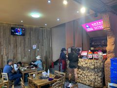 -阿婆情腊排骨火锅(金虹路店)