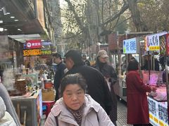 -万松园美食街
