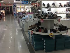 -云柏鞋业(十里堡店)