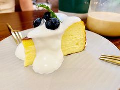 -Double cafe