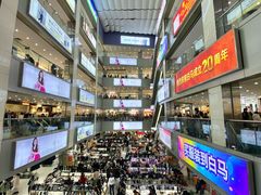 -广州白马服装市场