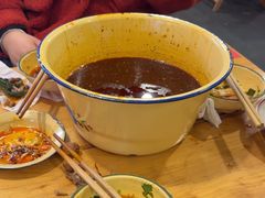 -拈签一笑黄牛肉辣卤串串