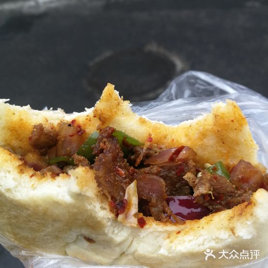 麦香肉夹馍三凉(西虹东路店)