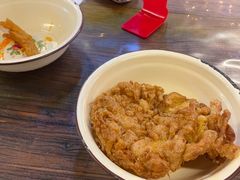 -丽丽三鲜螺蛳粉(田林路店)
