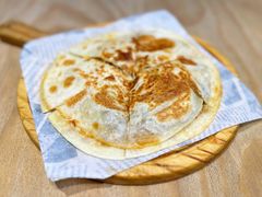 牛肉芝士薄饼-艾蜜西餐厅(梅园店)