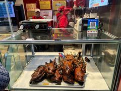 -王浩儿纪六孃甜皮鸭(东大街店)