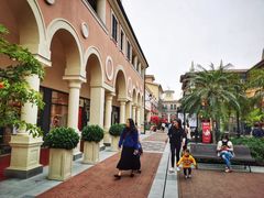 -佛罗伦萨小镇广佛名品奥特莱斯(疏港路店)