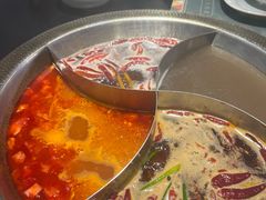-廖掌柜·重庆鲜货火锅(上海首店)