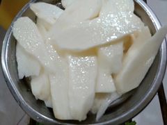 -姚记抚仙湖野生菌石锅鱼庄
