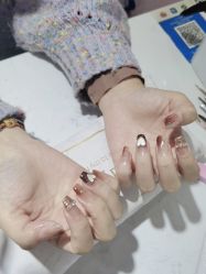 -瞧·享轻奢美甲美睫