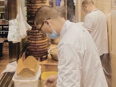 -舒小笼松针小笼包