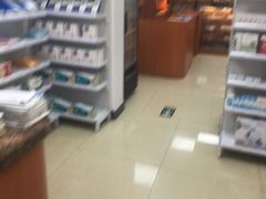 -宝芝林大药房(世贸花园店)