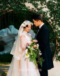 -雪中彩影婚纱摄影·微光艺术中心