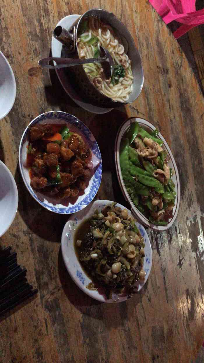 兵记大排档-"去四会第一顿宵夜感觉一般般 本来想去隔壁.