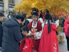 -百联奥特莱斯广场(南京店)