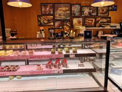 -巴黎贝甜(大宁国际商业广场店)