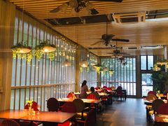 大堂-君来湖滨饭店·玫瑰园