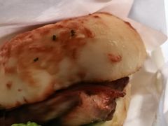 -必胜客(新中纬店)