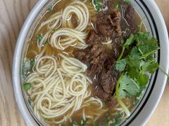 -小马牛肉面·牛骨熬制(南京博物院店)