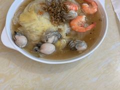 鲜虾十鲜蚝肠粉-江记普宁肠粉(国贸店)