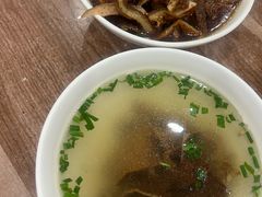 -草桥清真牛肉锅贴扁食店