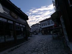 -萨夫兰博卢