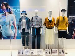 -优衣库(南京建邺万达广场店)